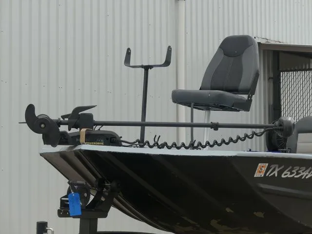 Slide: The Image of Tracker GRIZZLY® 1754 MVX Jon 2016 - 10