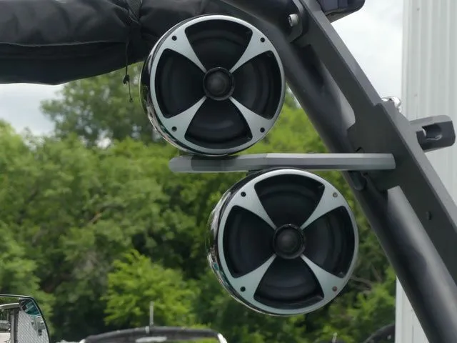 Slide: The Image of Malibu Wakesetter 22 MXZ 2019 - 26