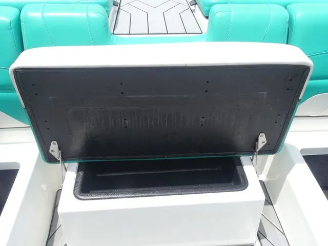 Slide: The Image of Malibu Wakesetter 22 MXZ 2019 - 41
