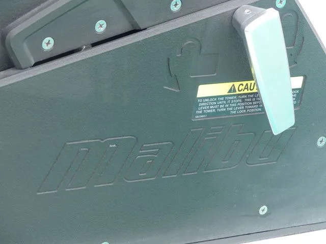 Slide: The Image of Malibu Wakesetter 22 MXZ 2019 - 55
