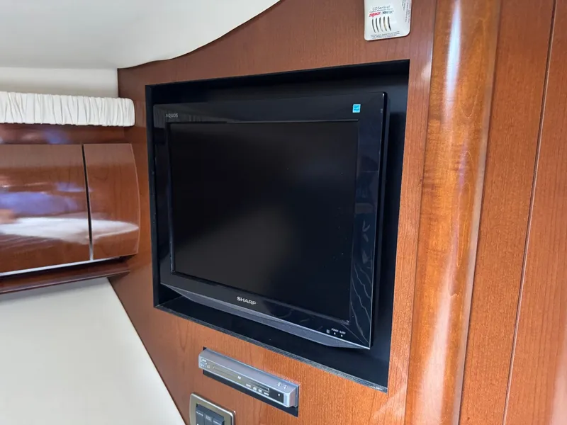 Slide: The Image of Interior of 2008 Sea Ray 44 Sundancer with built-in TV. - 21