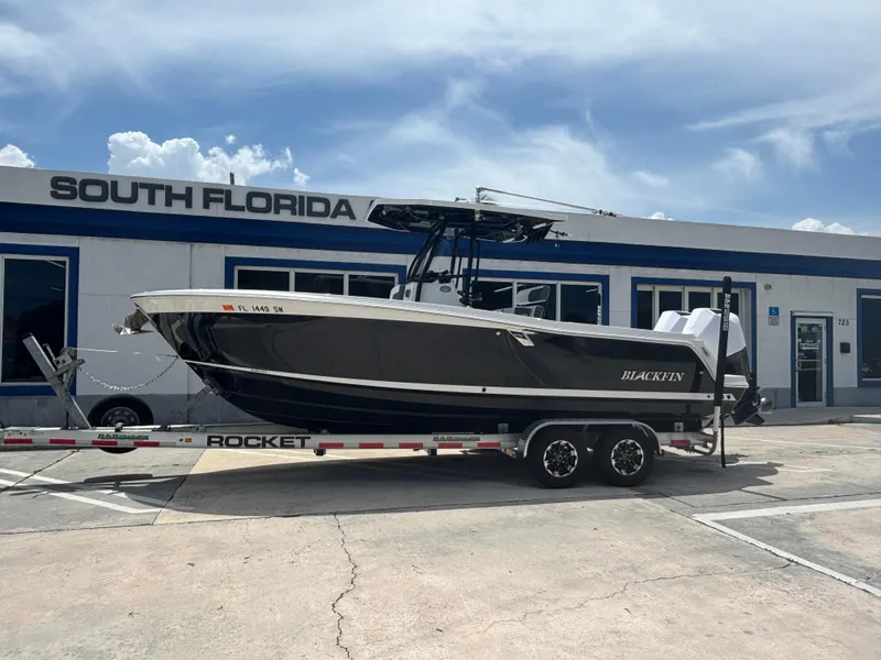 The Image of 2019 Blackfin 242 CC boat on trailer at South Florida dealership. - 0