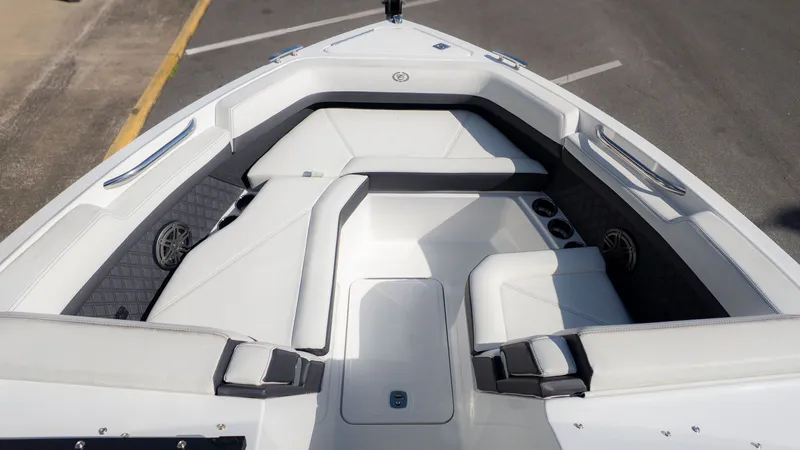 Slide: The Image of Interior of 2026 Cobalt R6 boat with luxurious white seating. - 23