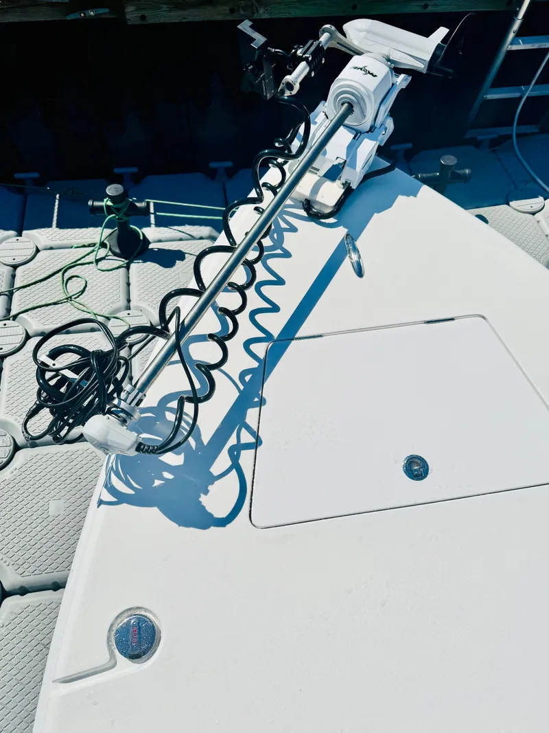Slide: The Image of Vtech 18' Flats boat deck with electric motor, model 2027. - 34