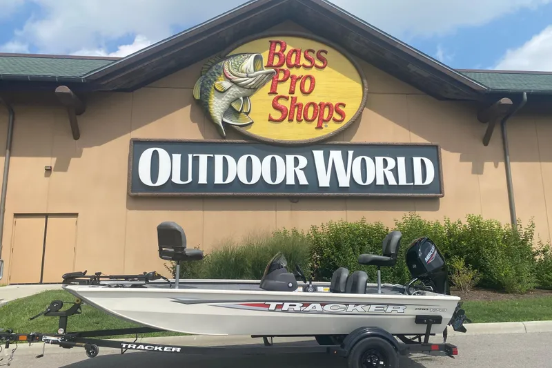 The Image of 2026 Tracker Pro 170 boat displayed outside Bass Pro Shops Outdoor World. - 0