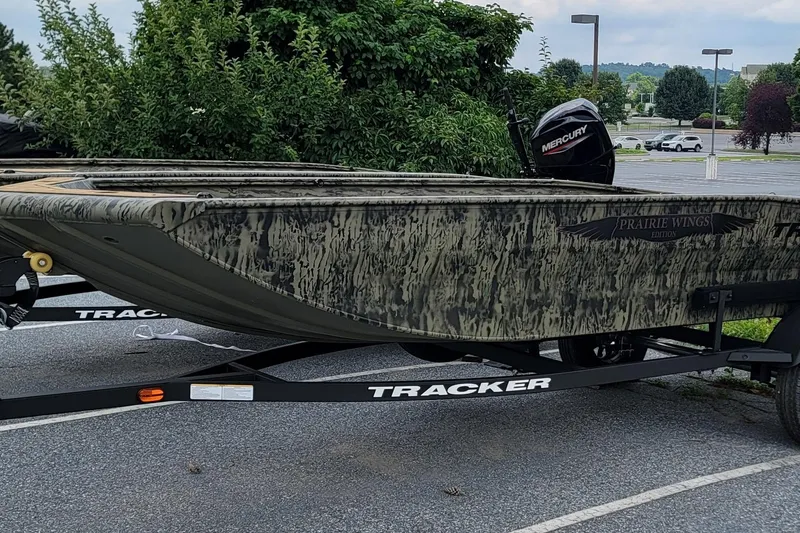 The Image of Tracker Grizzly 1650 T Prairie Wings Edition 2026 - undefined