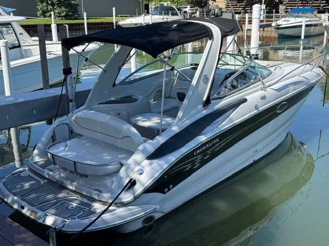 Slide: The Image of Crownline Boats 270 CR 2005 - 10