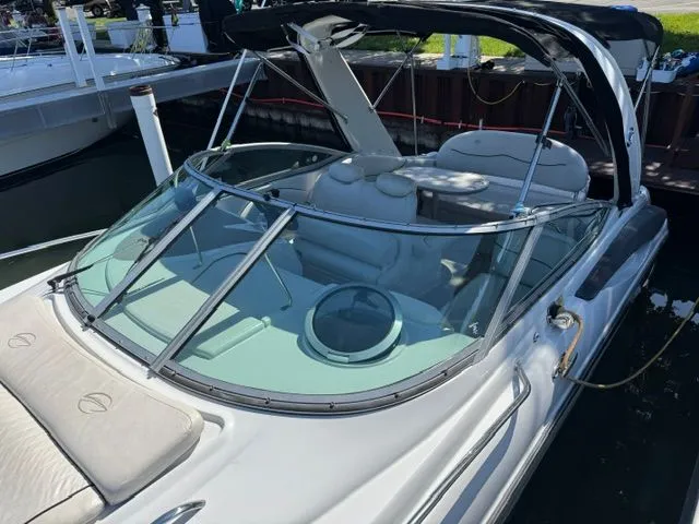 Slide: The Image of Crownline Boats 270 CR 2005 - 13