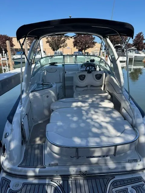 Slide: The Image of Crownline Boats 270 CR 2005 - 22