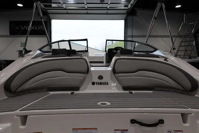 Slide: The Image of Yamaha SX190 2026 - 12