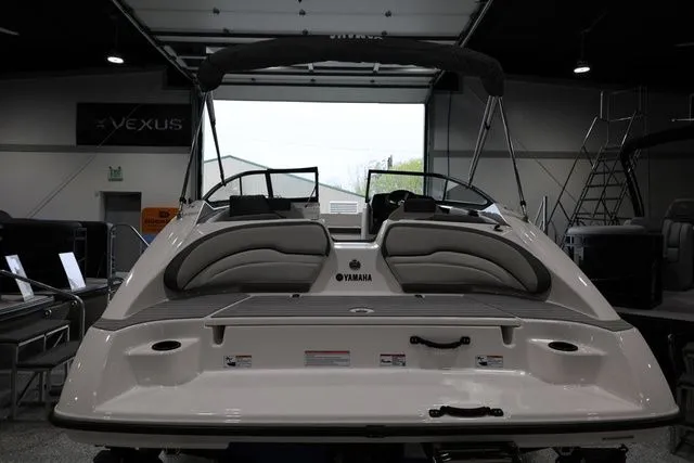Slide: The Image of Yamaha SX190 2026 - 3