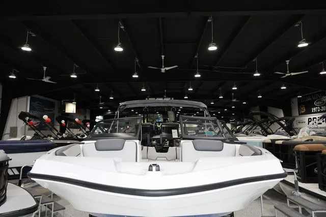 Slide: The Image of Yamaha SX190 2026 - 6