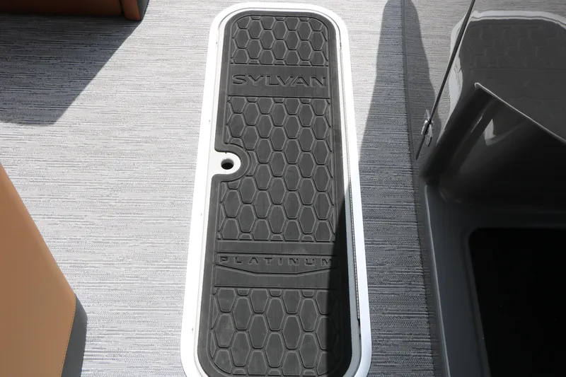 Slide: The Image of Floor panel of 2026 Sylvan L3 DLZ Bar Platinum Edition Tri-Toon boat. - 40
