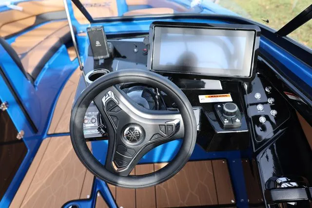 Slide: The Image of Yamaha 255XD 2026 - 7