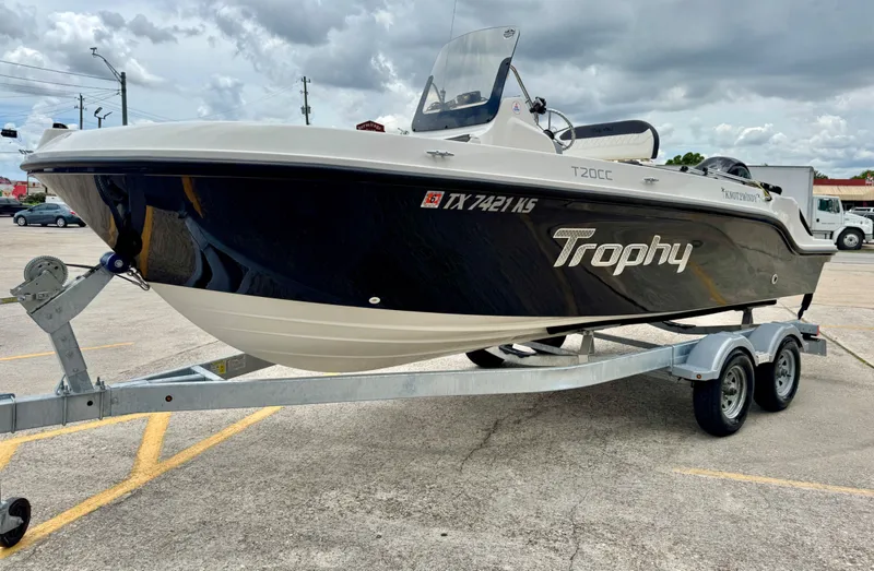 Slide: The Image of Bayliner Trophy 2022 - 5