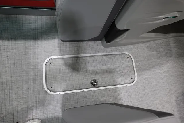 Slide: The Image of South Bay 525 RS Hybrid Arch 2026 - 20
