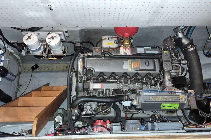 Slide: The Image of Engine room of 2009 Endeavour 40 Skylounge with Yanmar engine and dual fuel filters. - 20