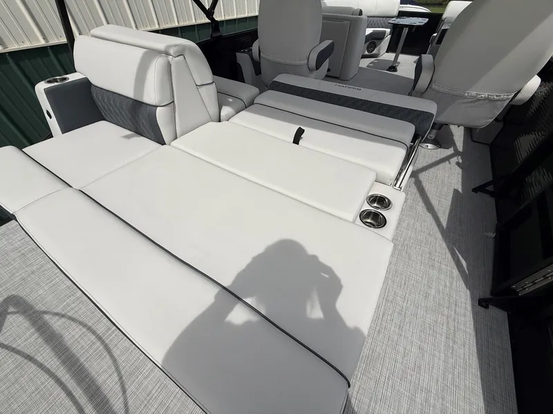 Slide: The Image of Interior of Harris Sunliner 230 pontoon boat, model year 2021. - 23