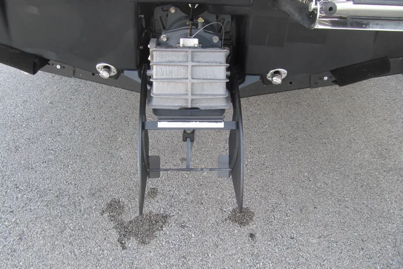 Slide: The Image of 2024 Yamaha Boats SX190 jet propulsion system on asphalt surface. - 4