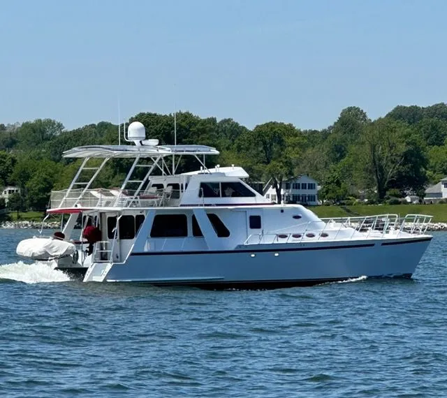 The Image of Custom Crosswater Passagemaker 49 yacht from 2001 on calm waters. - 0