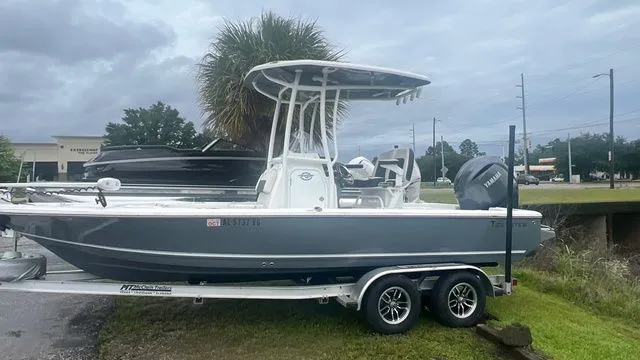 Slide: The Image of Tidewater 2110 Bay Max 2025 - 2