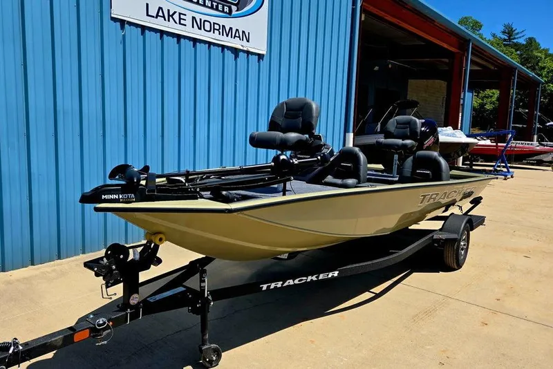 Slide: The Image of 2026 Tracker Pro Team 190 boat on trailer at Lake Norman dealership. - 4