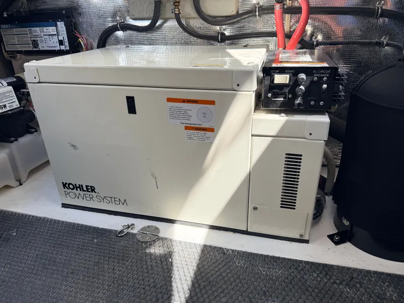 Slide: The Image of Kohler Power System in 2001 Chaparral 350 Signature boat. - 20