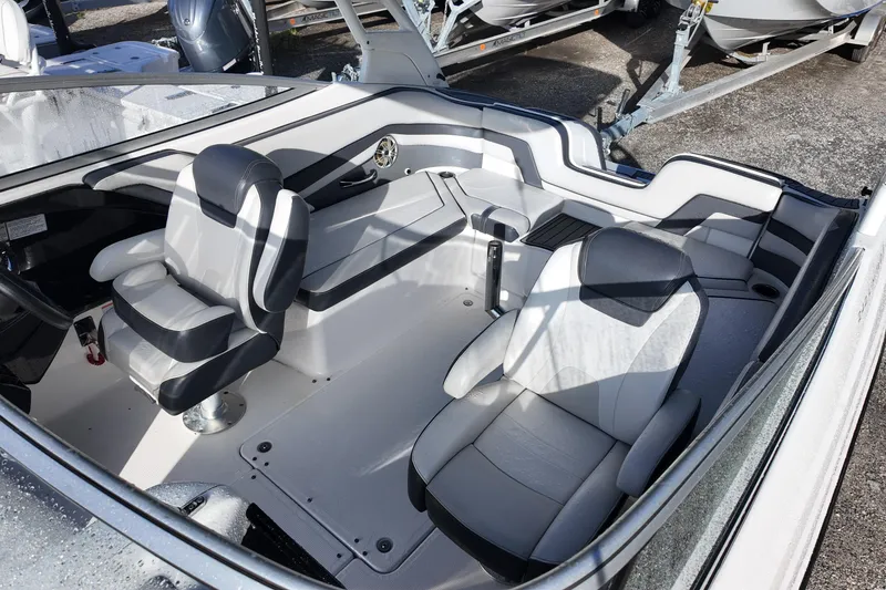 Slide: The Image of 2017 Yamaha Boats 242 Limited S E-Series interior with sleek seating and modern design. - 8
