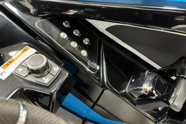 Slide: The Image of Control panel of 2023 Yamaha Boats 255XE, featuring sleek design and modern controls. - 8