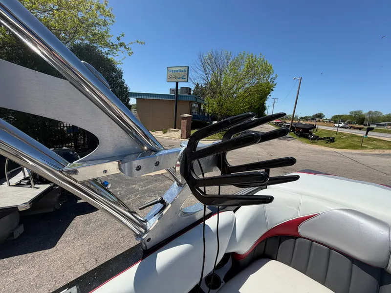 Slide: The Image of 2015 MB SPORTS B52 23 boat with wakeboard rack. - 21