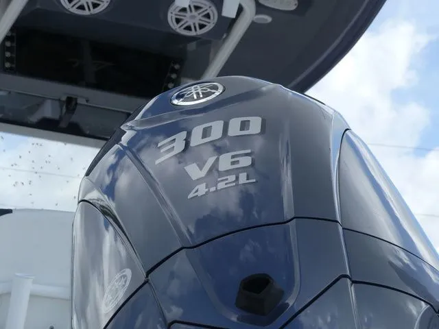 Slide: The Image of Yamaha 300 HP V6 outboard motor on Tidewater 2410 Bay Max 2025. - 10