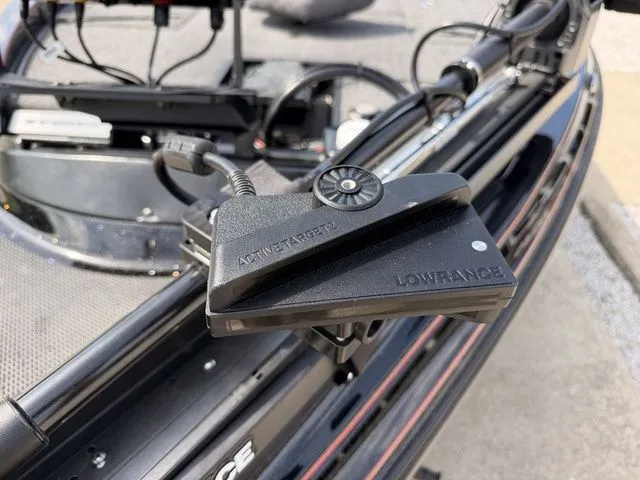 Slide: The Image of Lowrance ActiveTarget on Caymas CX 21 PRO boat, 2023 model. - 12