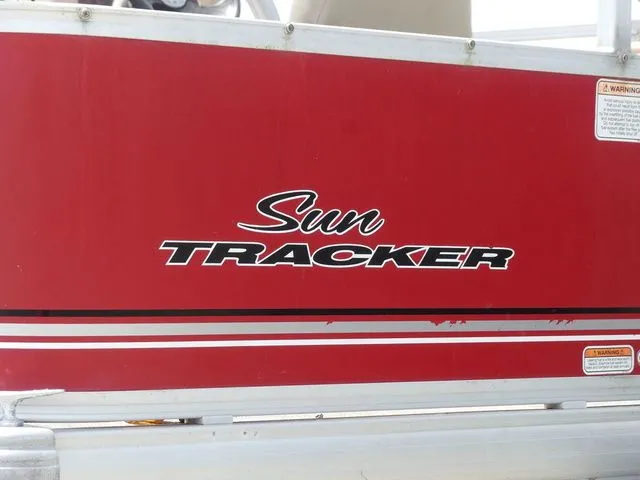 Slide: The Image of 2015 Sun Tracker Bass Buggy 18 DLX boat, red design. - 7