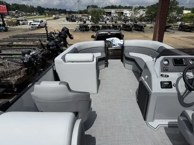 Slide: The Image of Interior view of Veranda VV 22RC pontoon boat, model year 2026. - 25