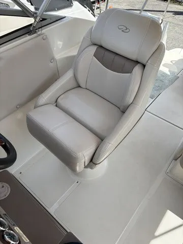 Slide: The Image of Comfortable seat in Regal Commodore 2765 boat, year 2002. - 11