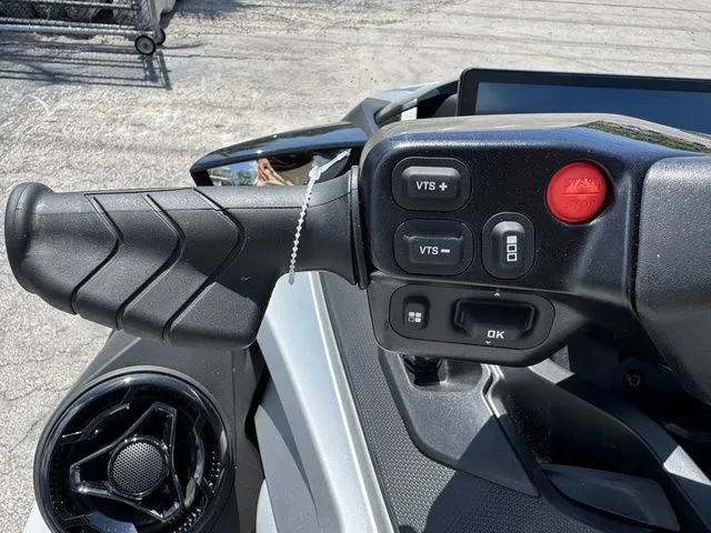 Slide: The Image of Handlebar and controls of the 2026 Sea-Doo GTX jet ski. - 12