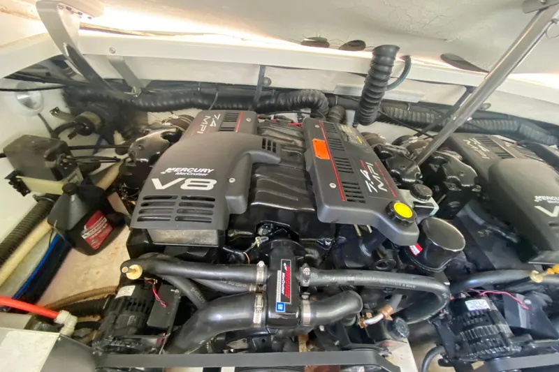 Slide: The Image of Engine compartment of a 2001 Formula 330 Sun Sport with Mercury V8 engines. - 48