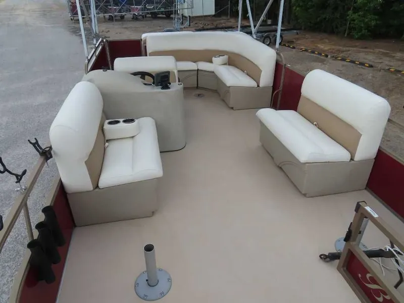 Slide: The Image of Bentley Pontoons 240 Fish SE 2016 - 11