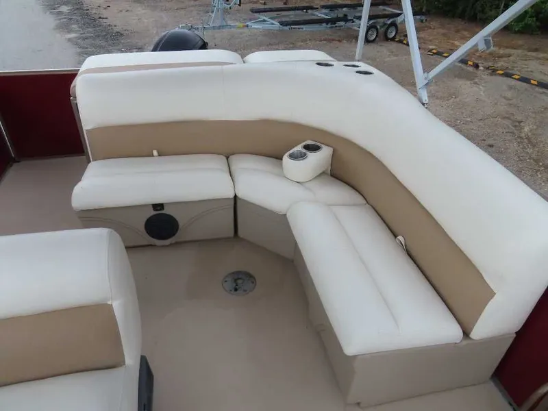 Slide: The Image of Bentley Pontoons 240 Fish SE 2016 - 17
