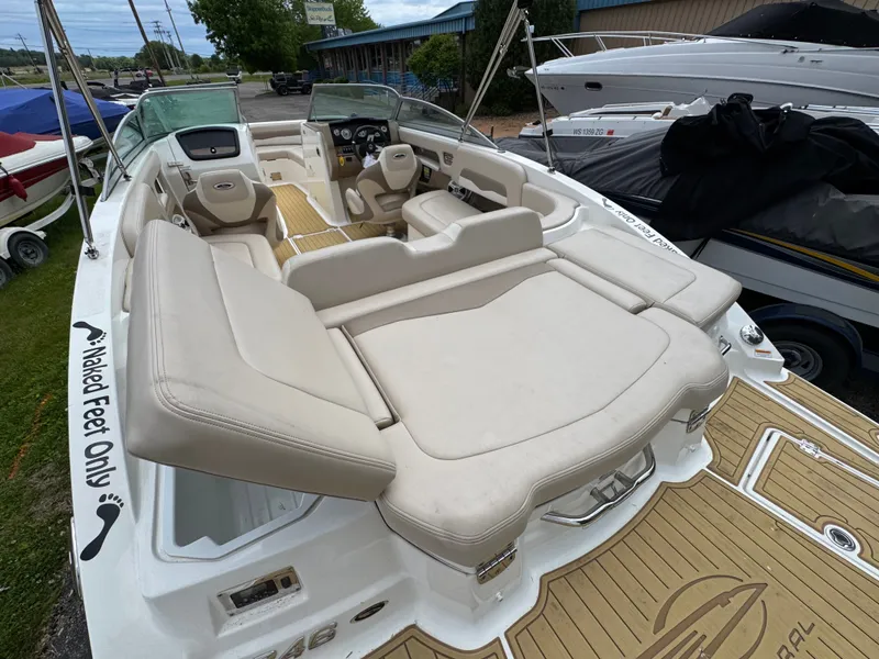 Slide: The Image of 2011 Chaparral 246 SSi boat with luxurious interior seating. - 21