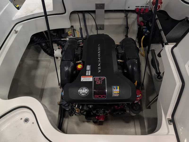 Slide: The Image of Volvo Penta 5.7 GXi engine in a 2011 Cobalt 242 boat. - 19