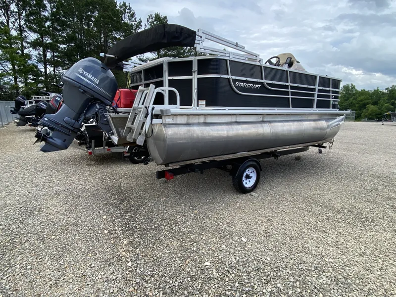 Slide: The Image of 2015 Starcraft Freedom 180 Tiller pontoon boat with Yamaha engine. - 5