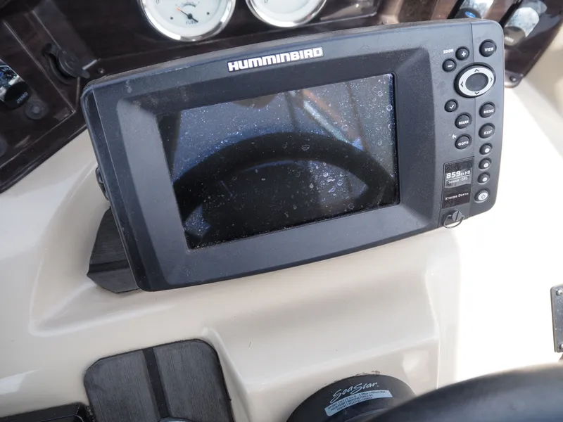 Slide: The Image of Harris CX 220 boat with Humminbird sonar GPS, year 2013. - 7
