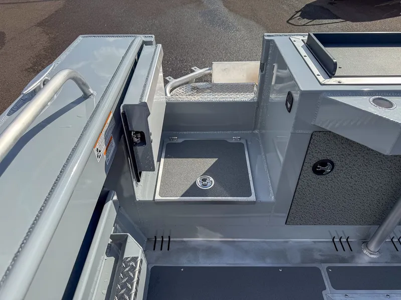 Slide: The Image of Hewescraft 240 Ocean Pro HT 2026 - 22