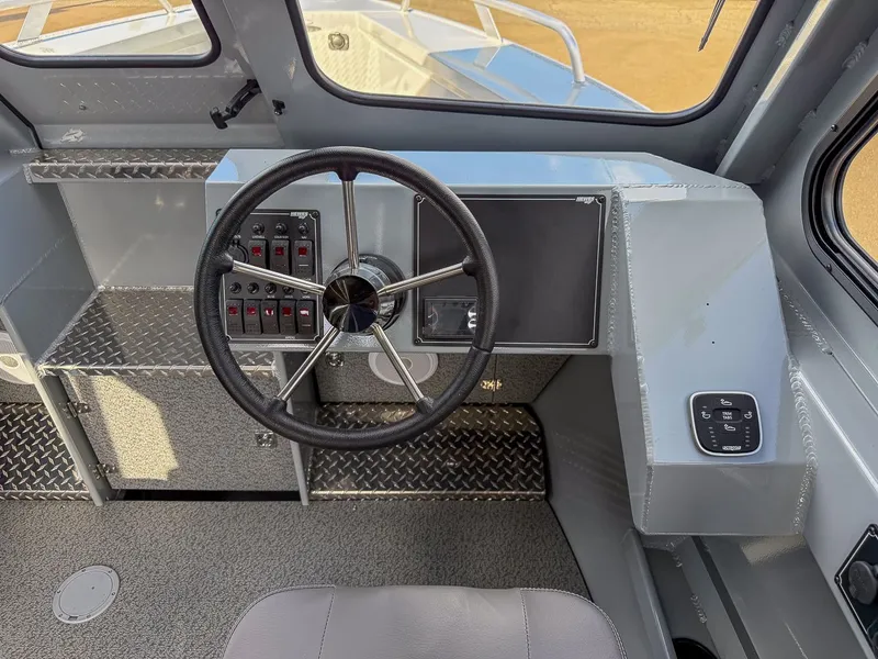 Slide: The Image of Hewescraft 240 Ocean Pro HT 2026 - 9