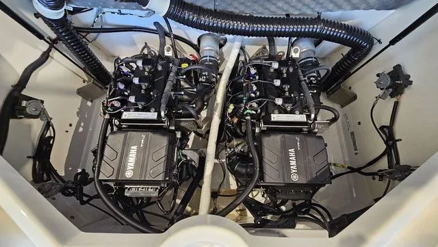 Slide: The Image of Yamaha SX210 2022 - 23
