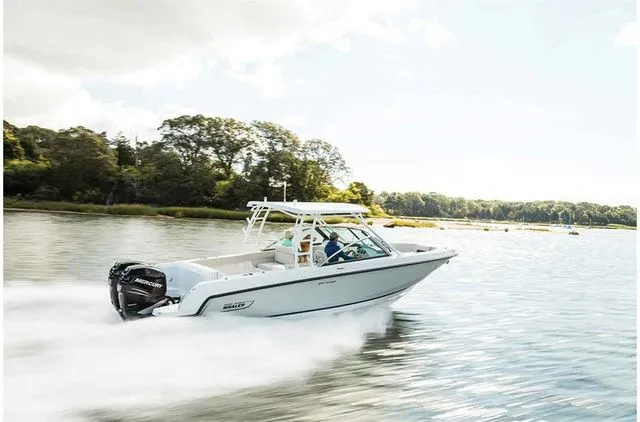 Slide: The Image of Boston Whaler 270 Vantage 2019 - 13