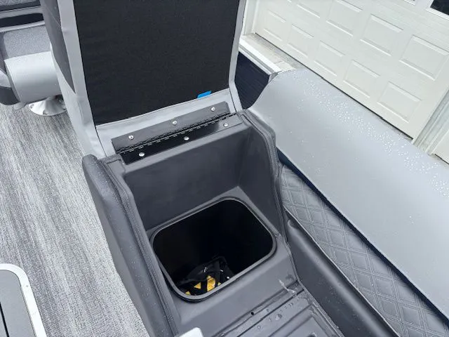 Slide: The Image of Bennington 23 SSR Luxe 2026 - 17