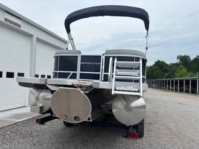 Slide: The Image of Bennington 23 SSR Luxe 2026 - 3