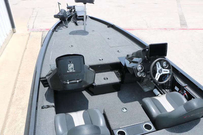 Slide: The Image of 2019 Vexus AVX 1980 boat interior with steering console and seating. - 16